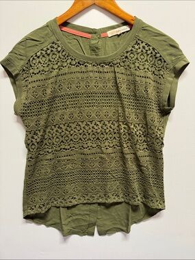 Rewind Olive Crochet Lace Cap Sleeve Blouse
